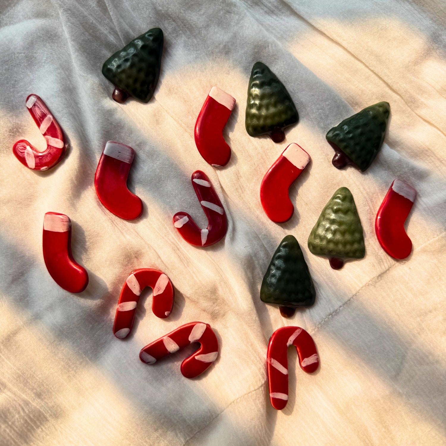 handmade Christmas Magnets made by ceramic
