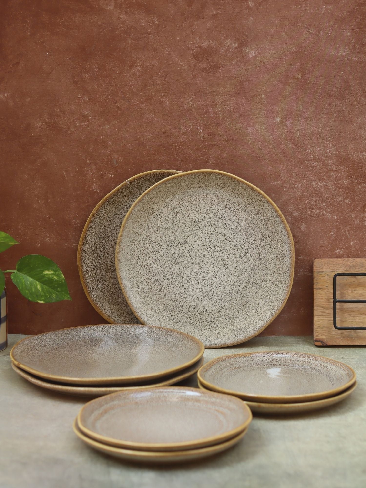 handmade Set of 8 -  Beige Artisanal Dinner Set