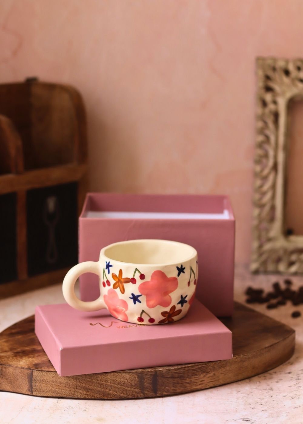 Bloom Mug in a Gift Box made by ceramic