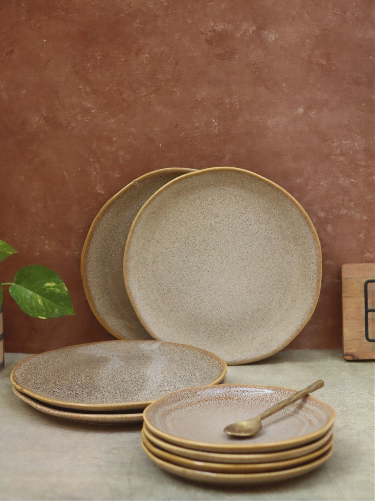 Set of 8 -  Beige Artisanal Dinner Set made by ceramic