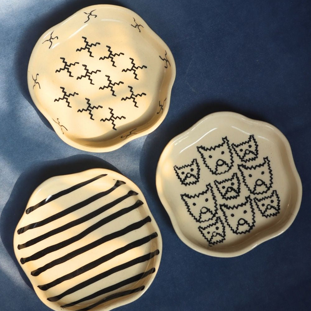 Set of 3 - Heart & Lined Dessert plate made by ceramic