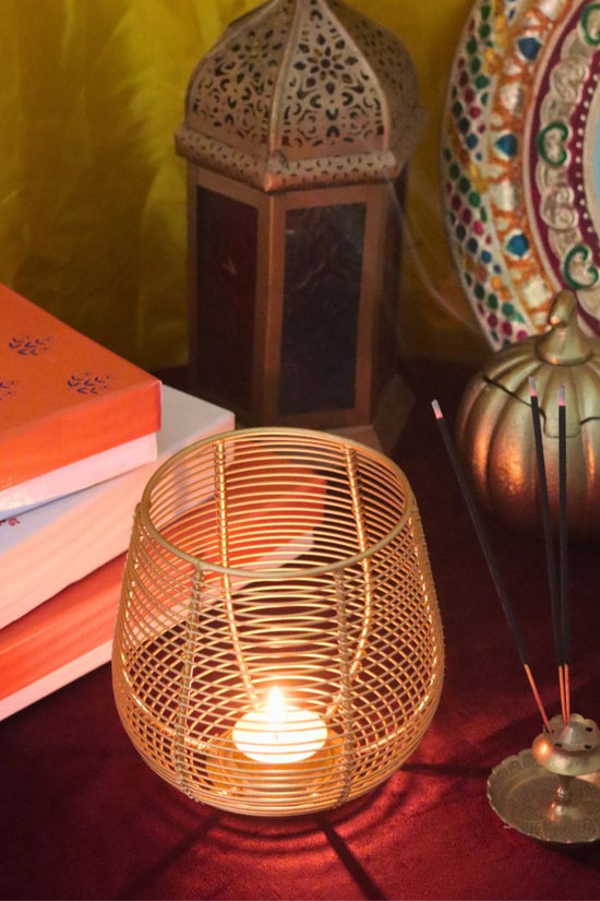 Auro Tea Light Holder made by ceramic