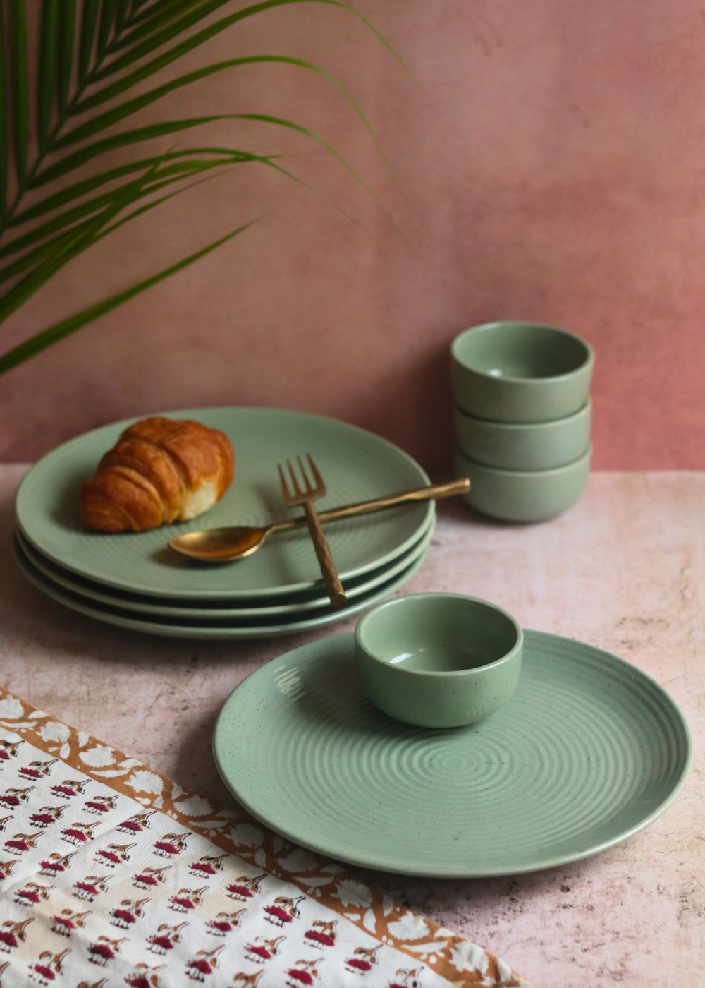 Set of 8 - Sage Green Dinner set with premium quality material