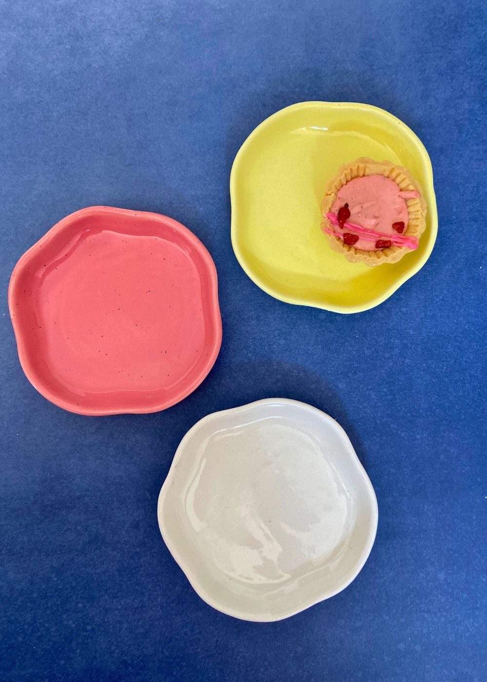 set of three dessert plates handmade in IINDIA 