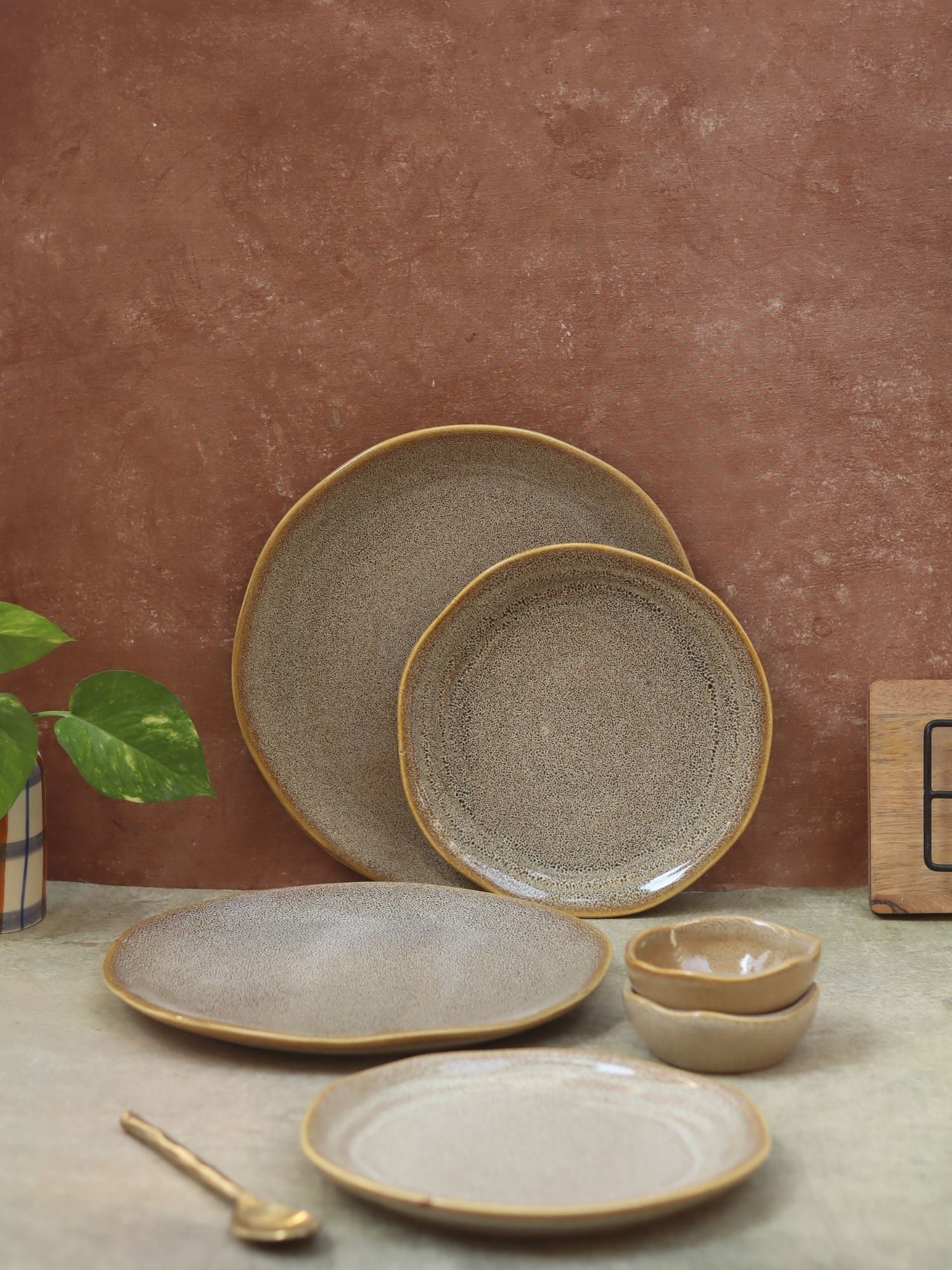 Set of 6 -  Beige Artisanal Dinner Set with premium quality material