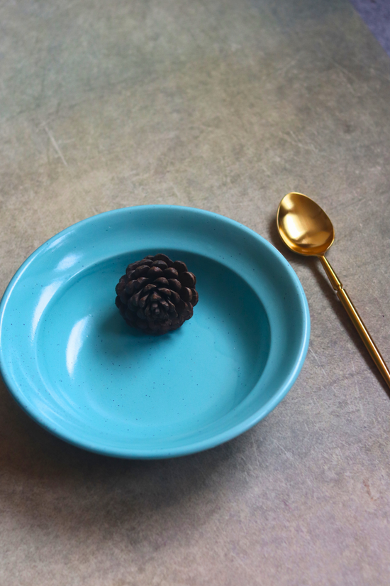 Ceramic pasta plate