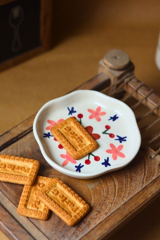 Bloom Handmade Dessert Plate with premium quality material