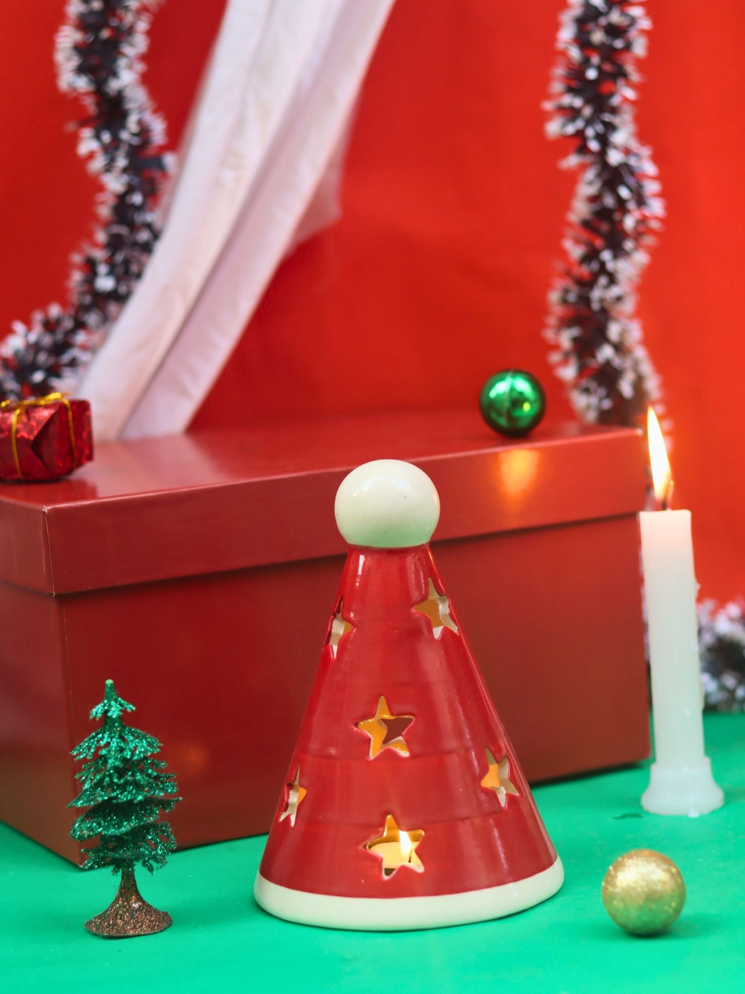 Santa's Cap tea light Diffuser in a Gift Box with premium quality material