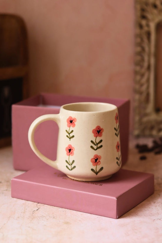 Poppy mug in a gift box made by ceramic