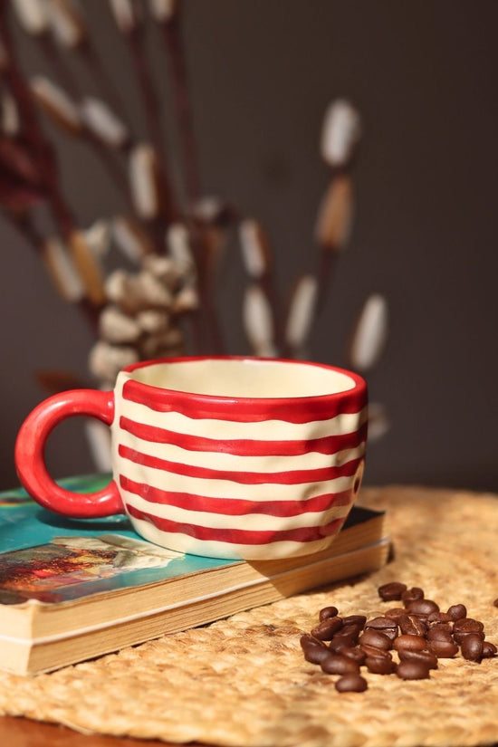 Red Lined Mug made by ceramic