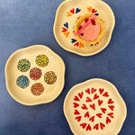 set of three dessert plates made by ceramic 