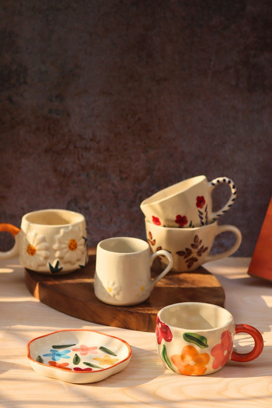 Set of 6 Elegant Mugs Combo (for the price of 5)