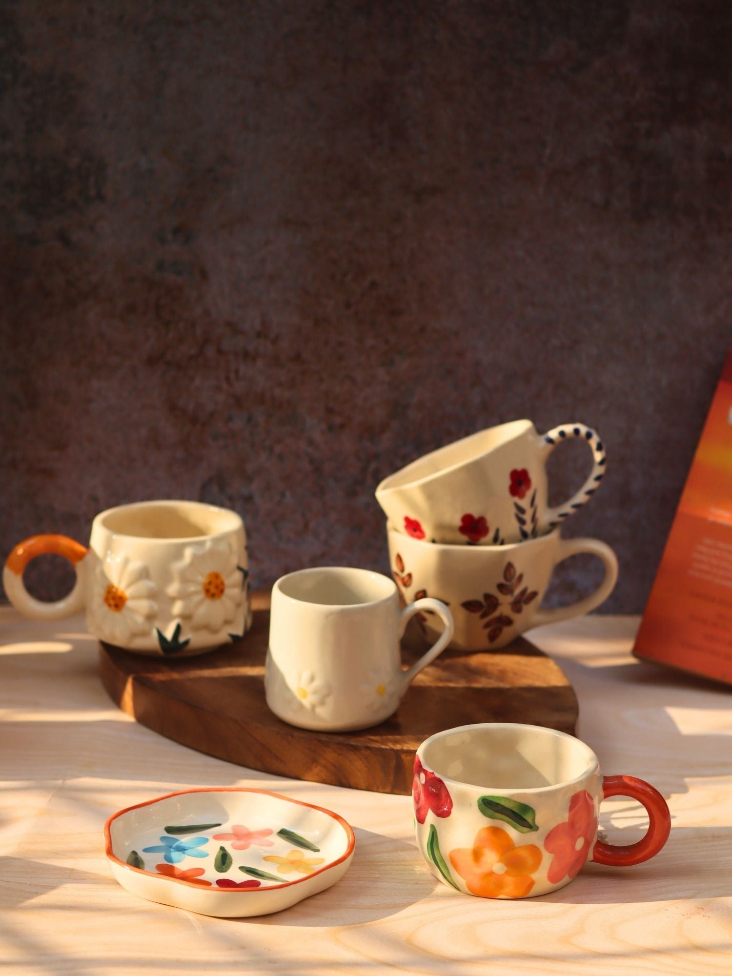 Set of 6 Elegant Mugs Combo (for the price of 5)