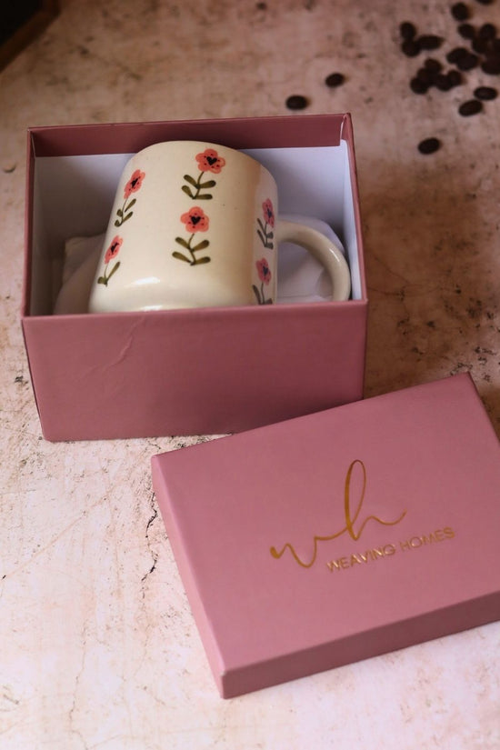 Poppy mug in a gift box