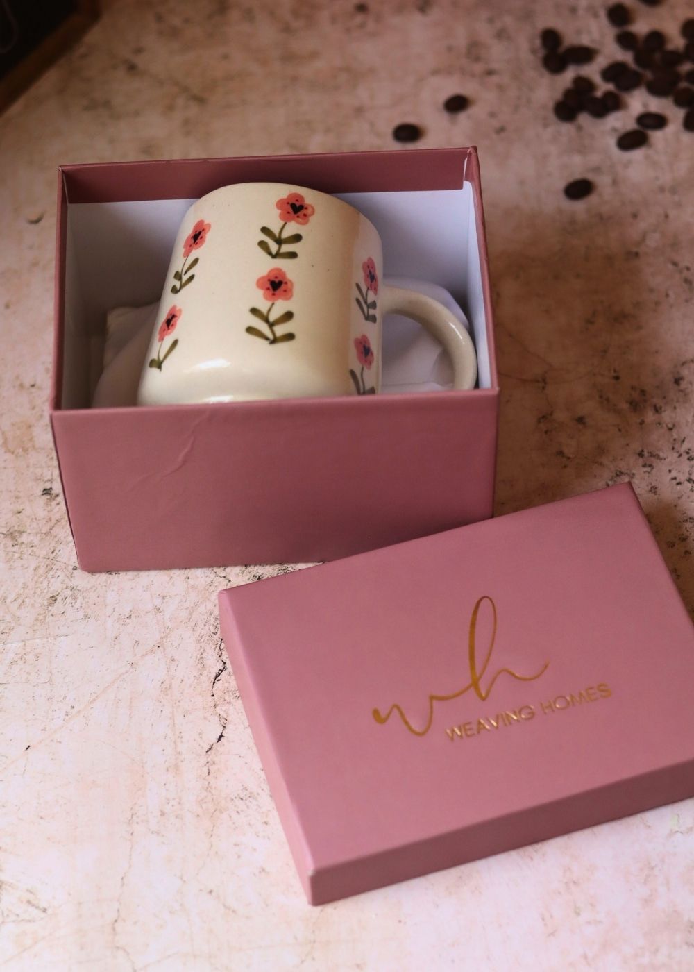 Poppy mug in a gift box