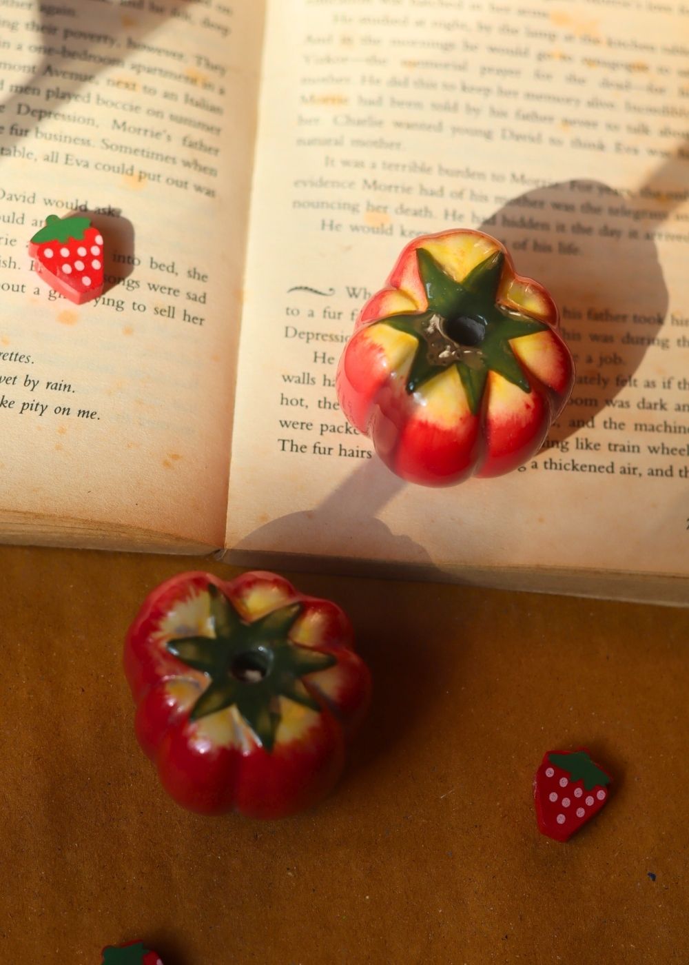 Tomato decor accent - set of 2 with premium quality material