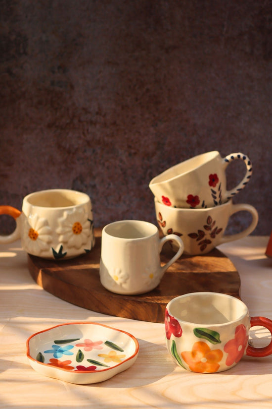 Set of 6 Elegant Mugs Combo (for the price of 5)