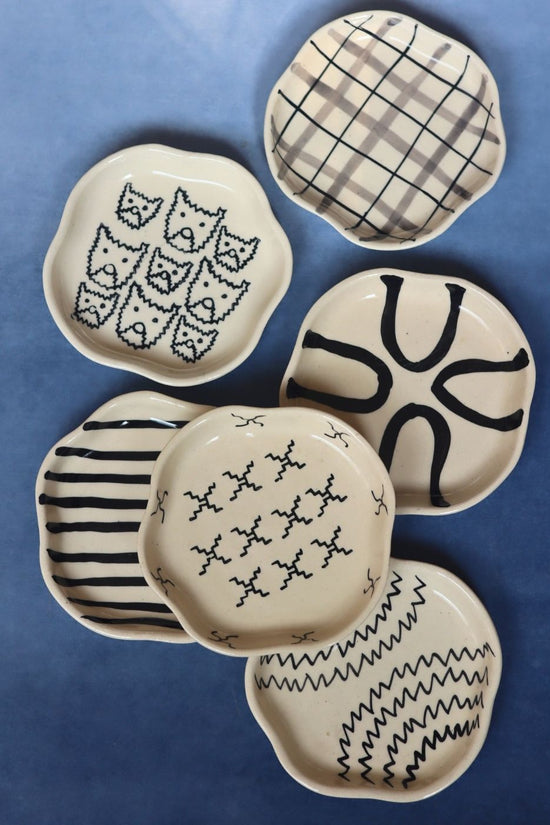 Handmade Set of 6 {black and white} handmade dessert plates (For the price of 5)