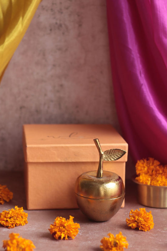Golden Apple Jar Diwali Gift Box premium quality gift hamper