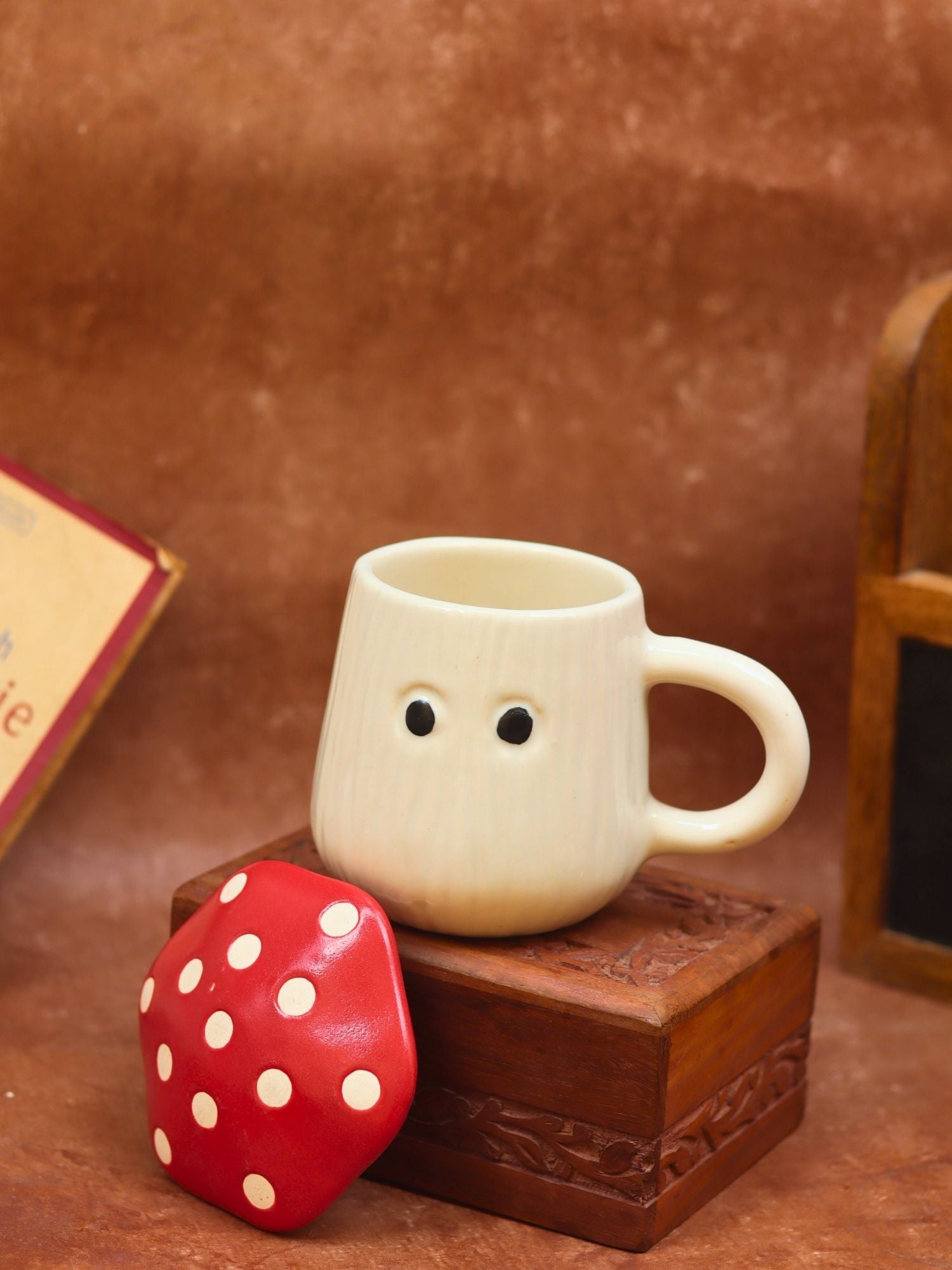 Mushroom Mug With lid for you delicious coffee