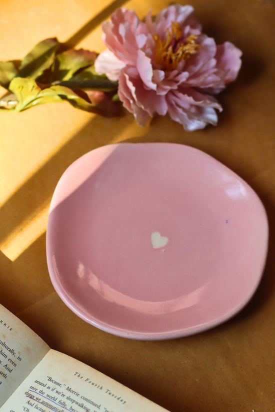 Pink Cupid Dessert Plate with premium quality material