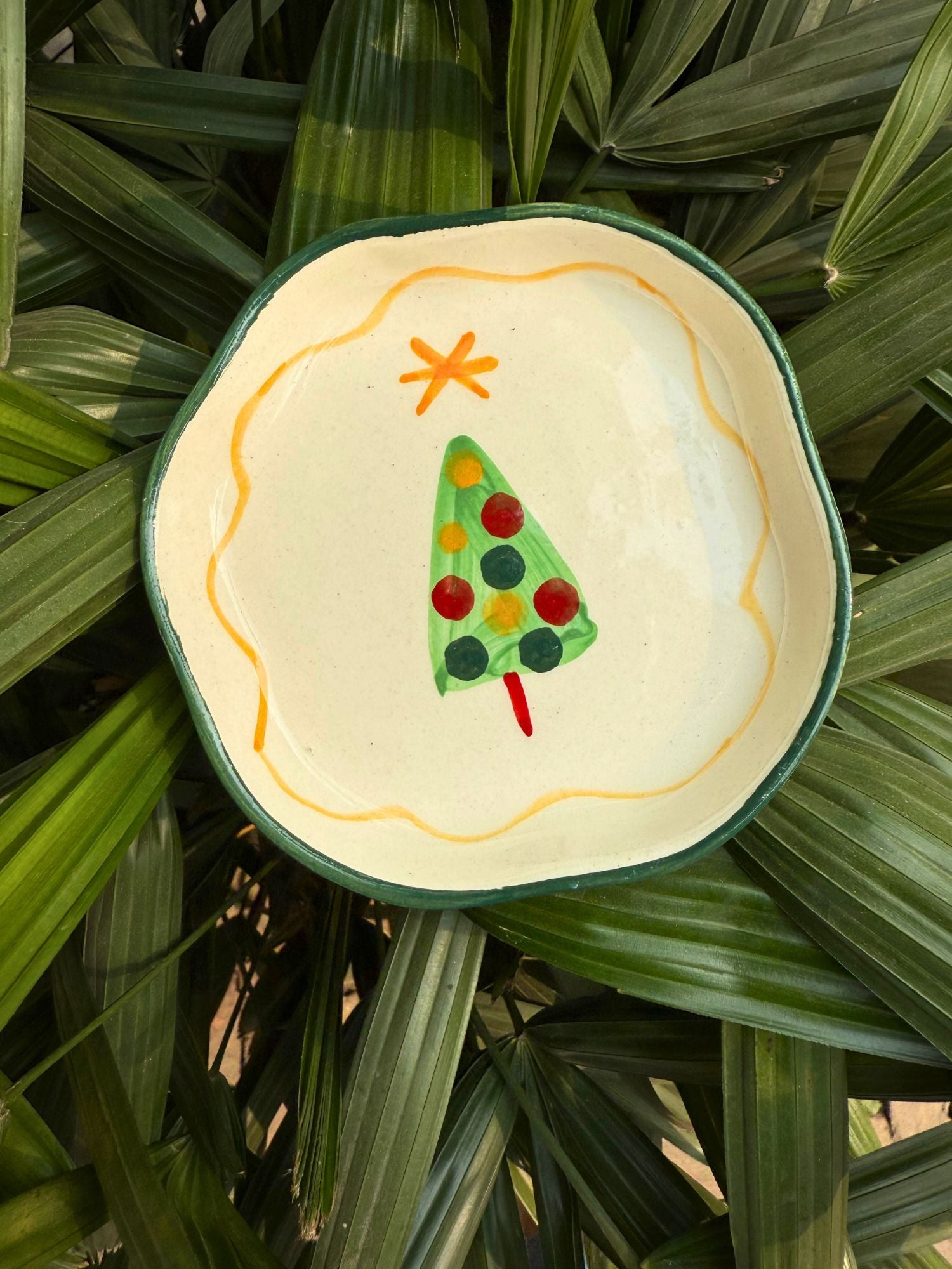 The Xmas Dessert Plate made by ceramic