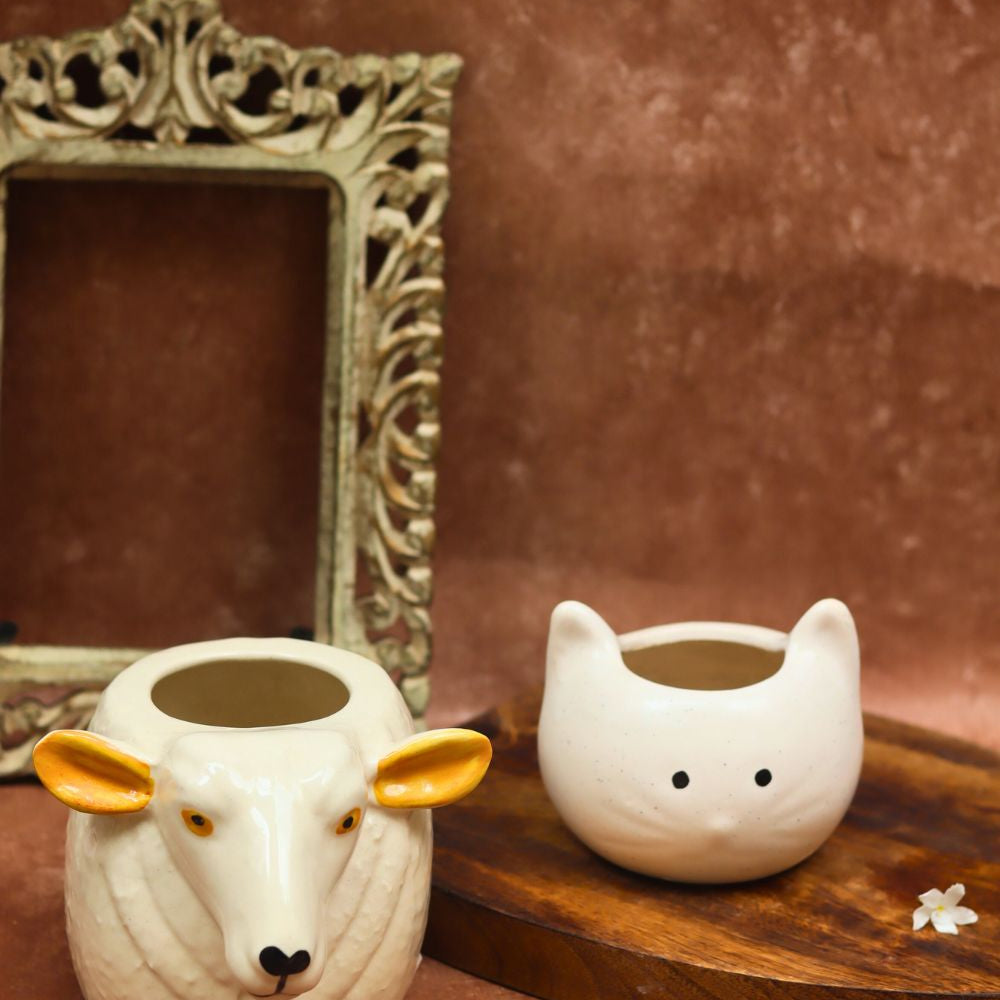 Cow & Kitty planter made by ceramic
