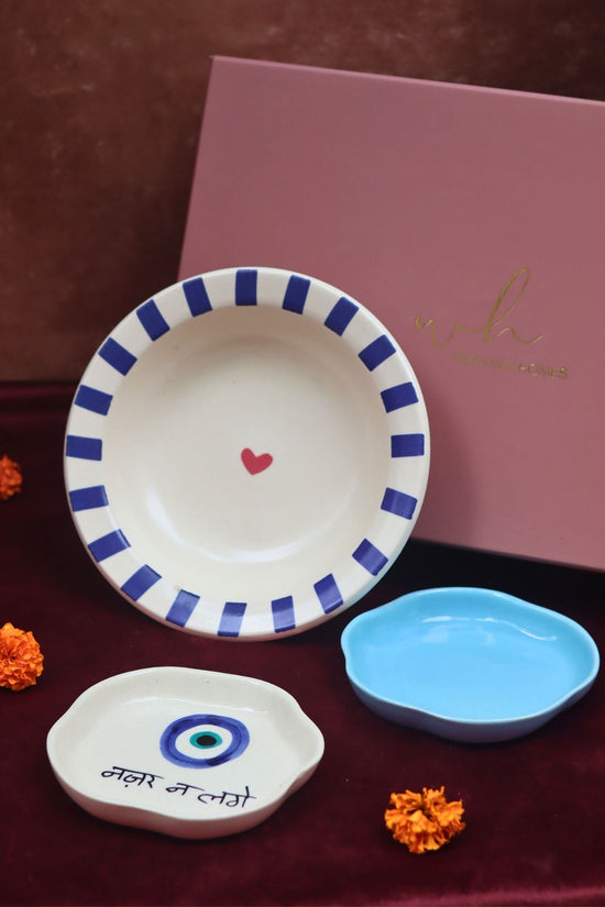 The Evil eye Luxe Gift Hamper with premium quality material