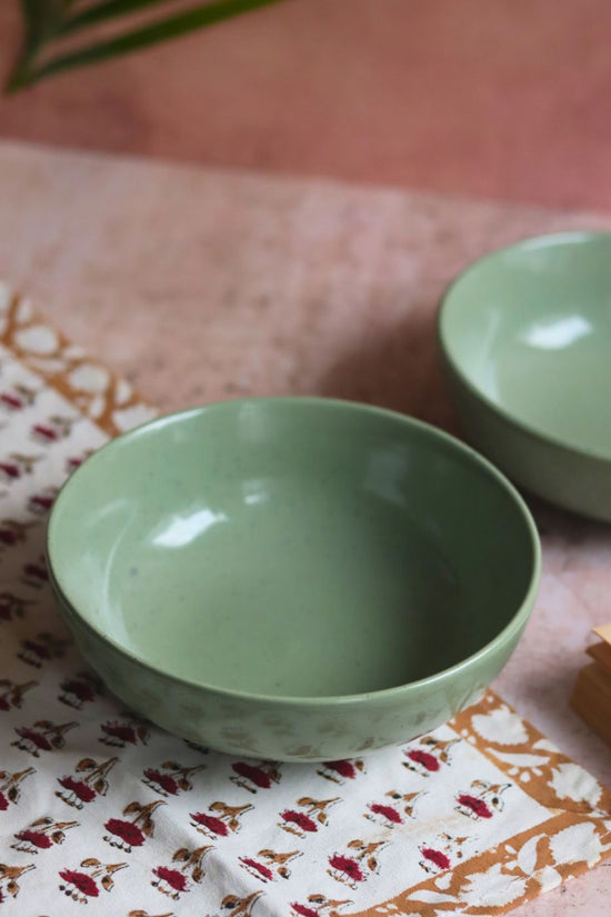 Sage green Curry Bowl with premium quality material