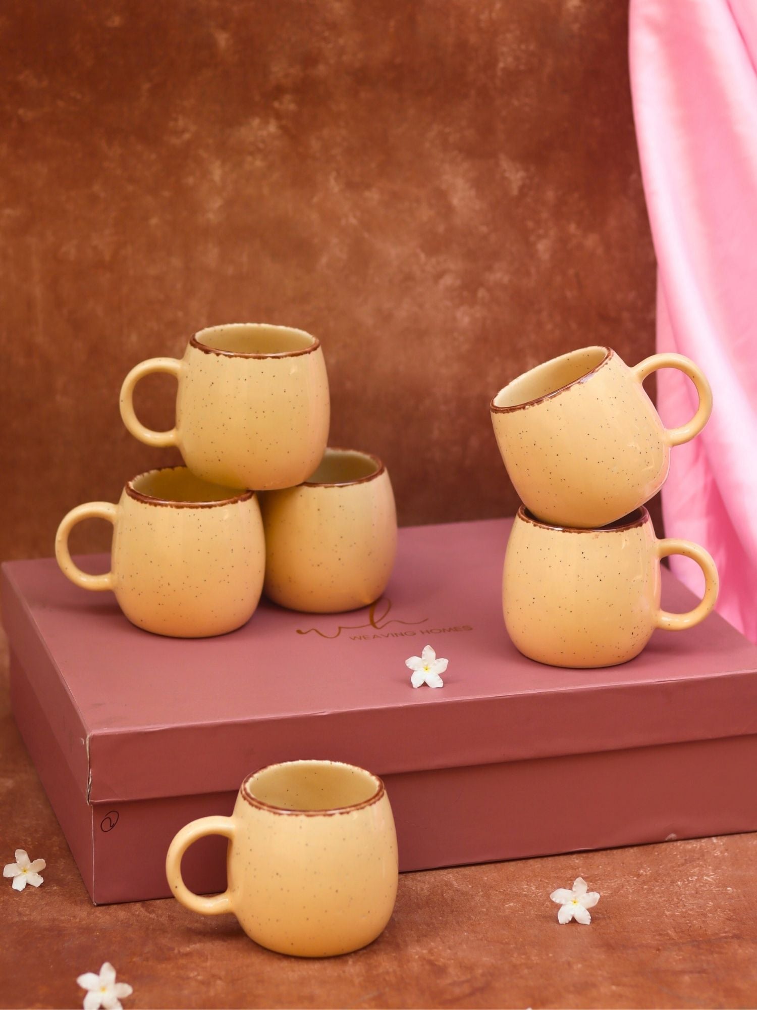 Set of 6 - Ivory Ovule Shape Tea Cups in a gift box with premium quality material