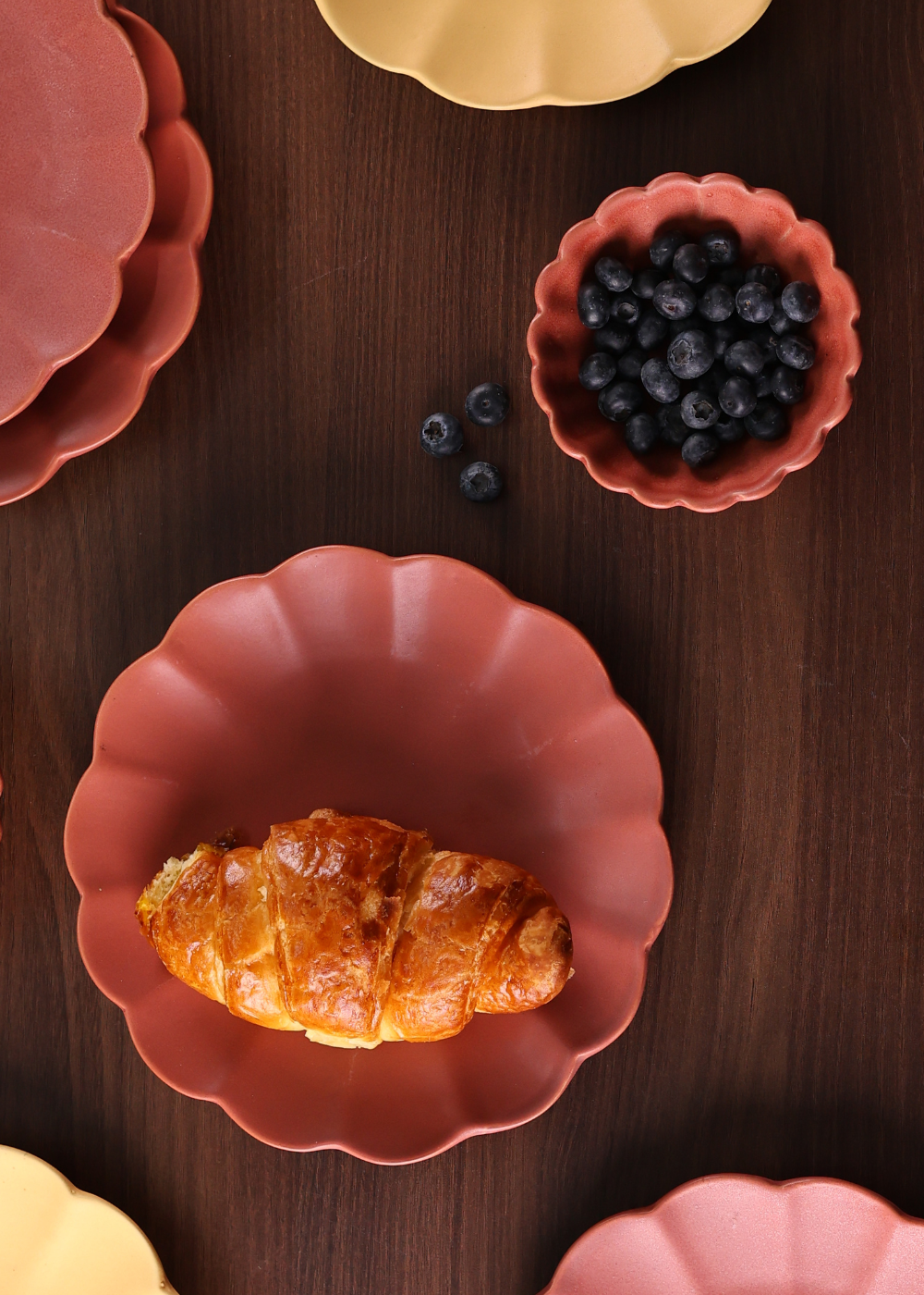 gulaab plate & bowl set made by ceramic 