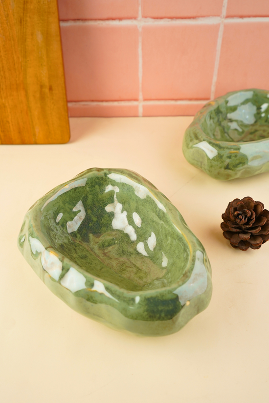 pistachio stoneware curry bowl handmade in india 