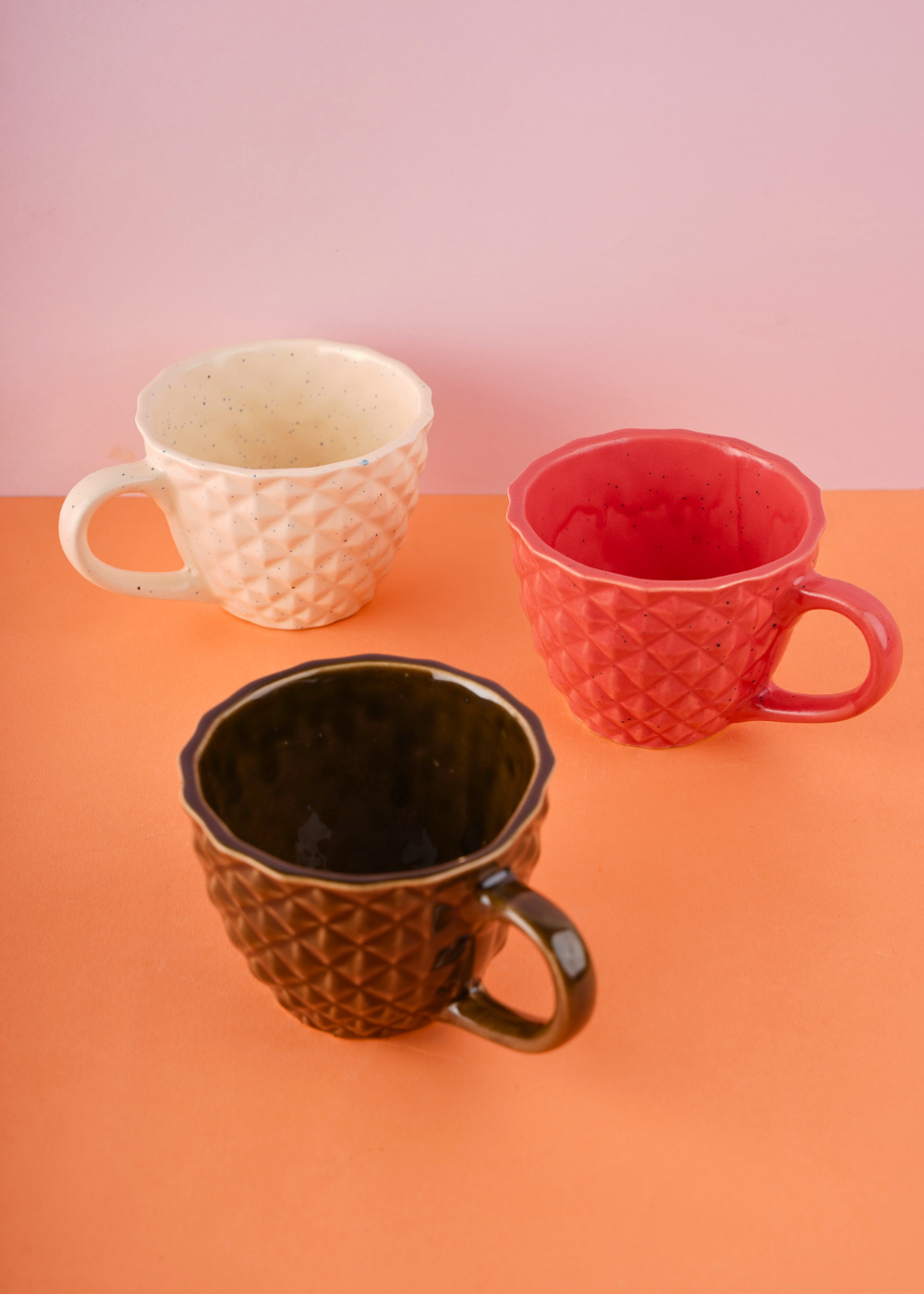 diamond mugs with three different color