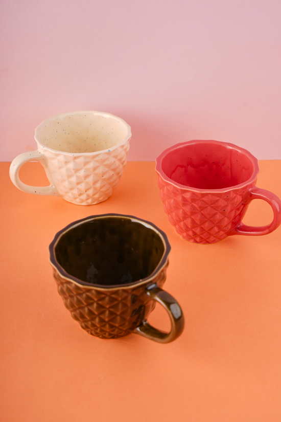 diamond mugs with three different color