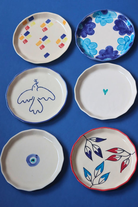 handmade Set of 6 Blue Plates (For the price of 5)