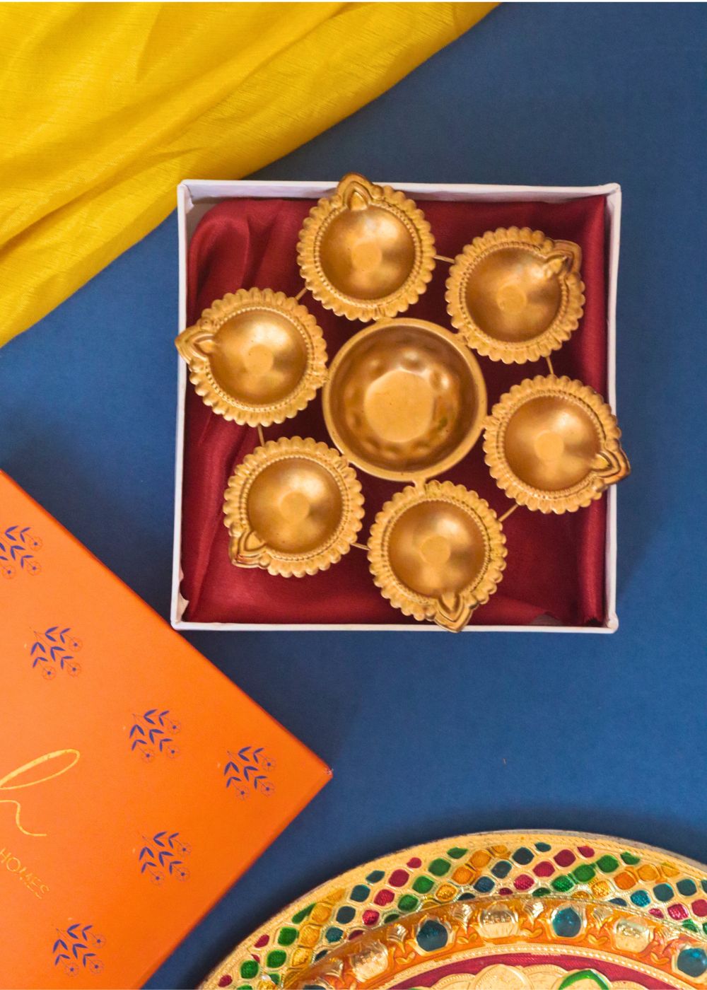 handmade Roshni Ki Mehfil Diya in a Gift Box