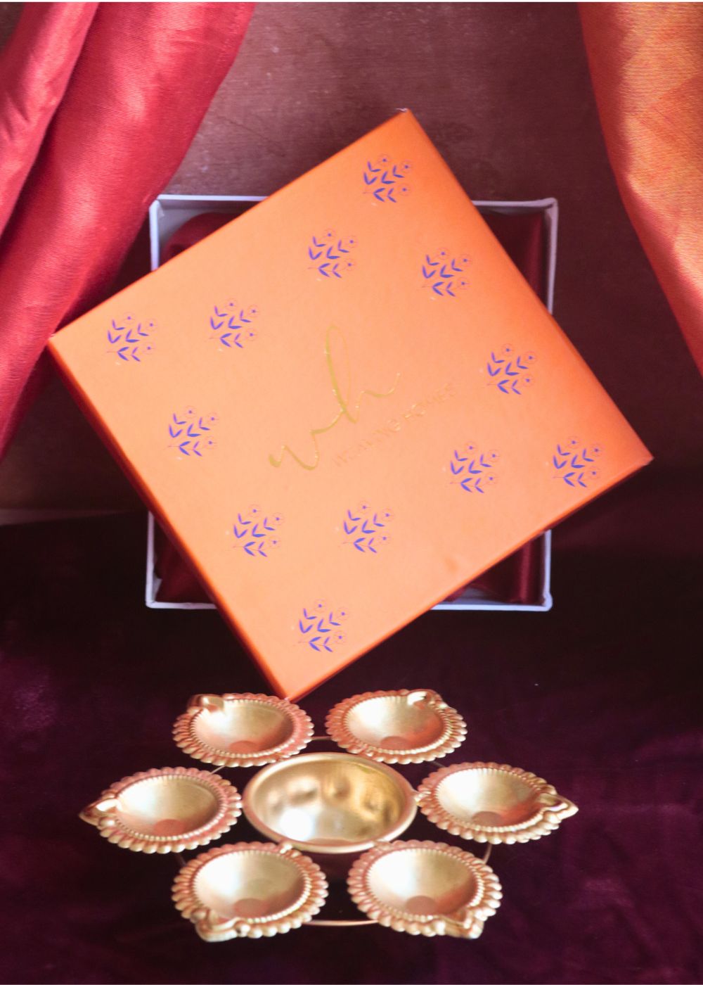 Roshni Ki Mehfil Diya in a Gift Box handmade in india