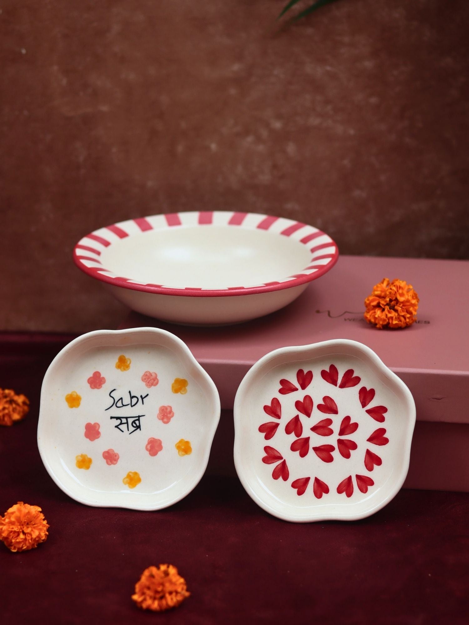 The Heartfelt Gift Hamper made by ceramic