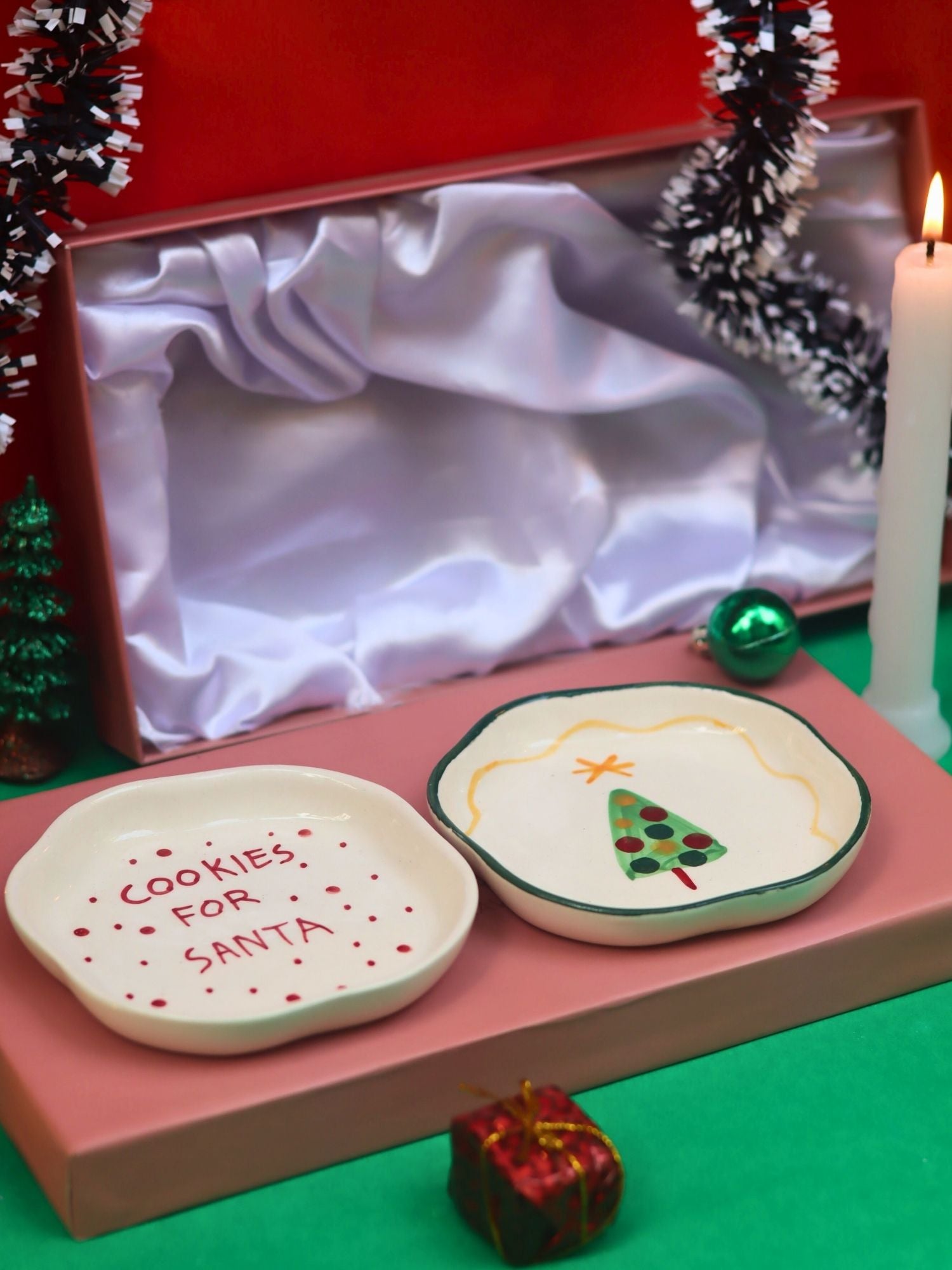 Cookies for Santa & The Xmas Dessert plate in a Gift Box with premium quality material