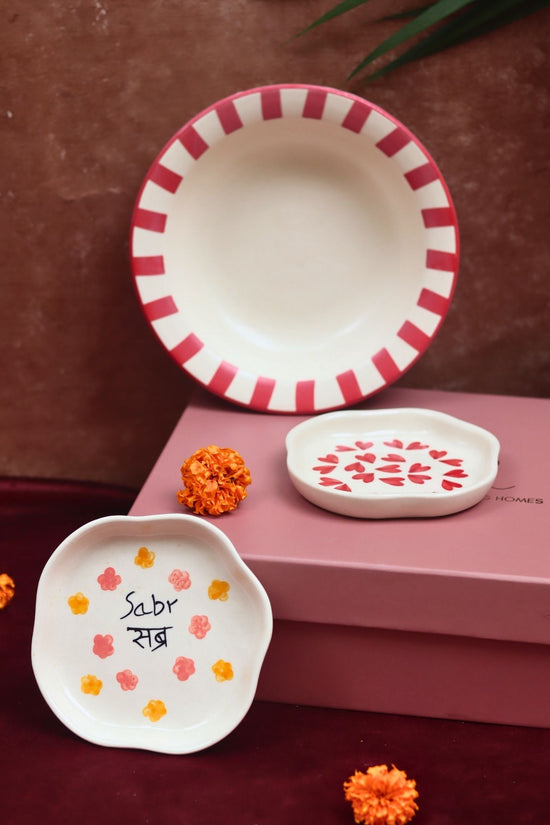 The Heartfelt Gift Hamper with premium quality material