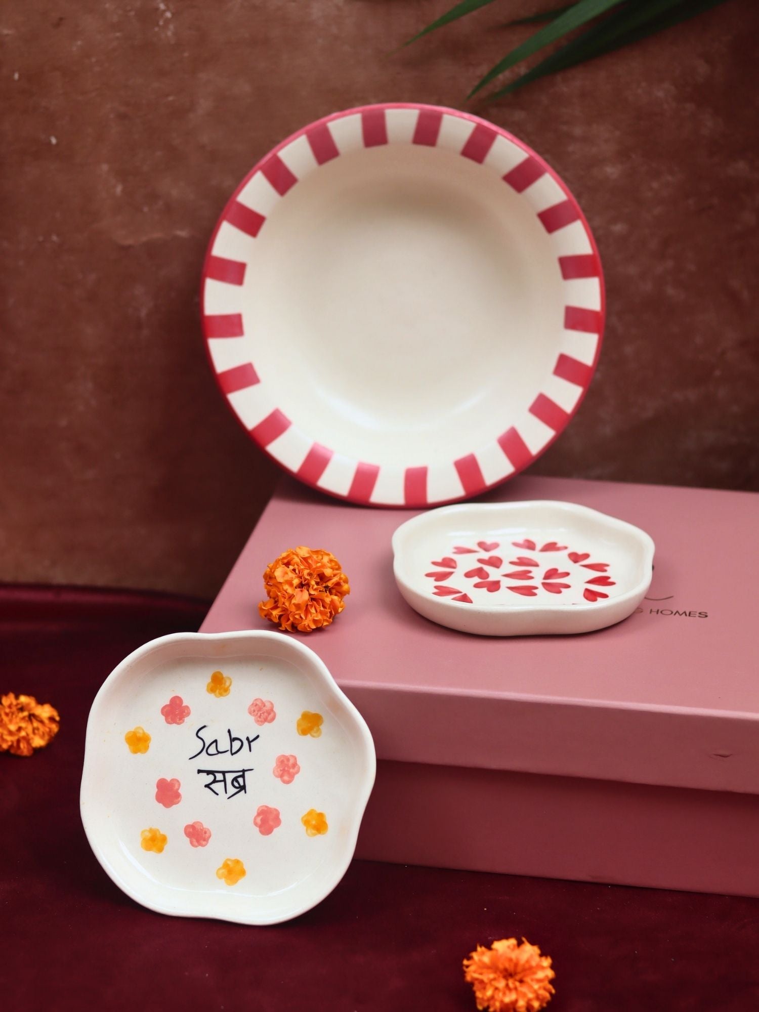 The Heartfelt Gift Hamper with premium quality material