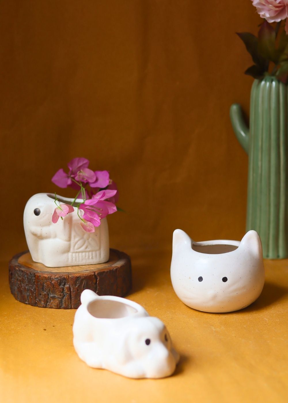 Set of 3 - Happy Tails Planters with premium quality material