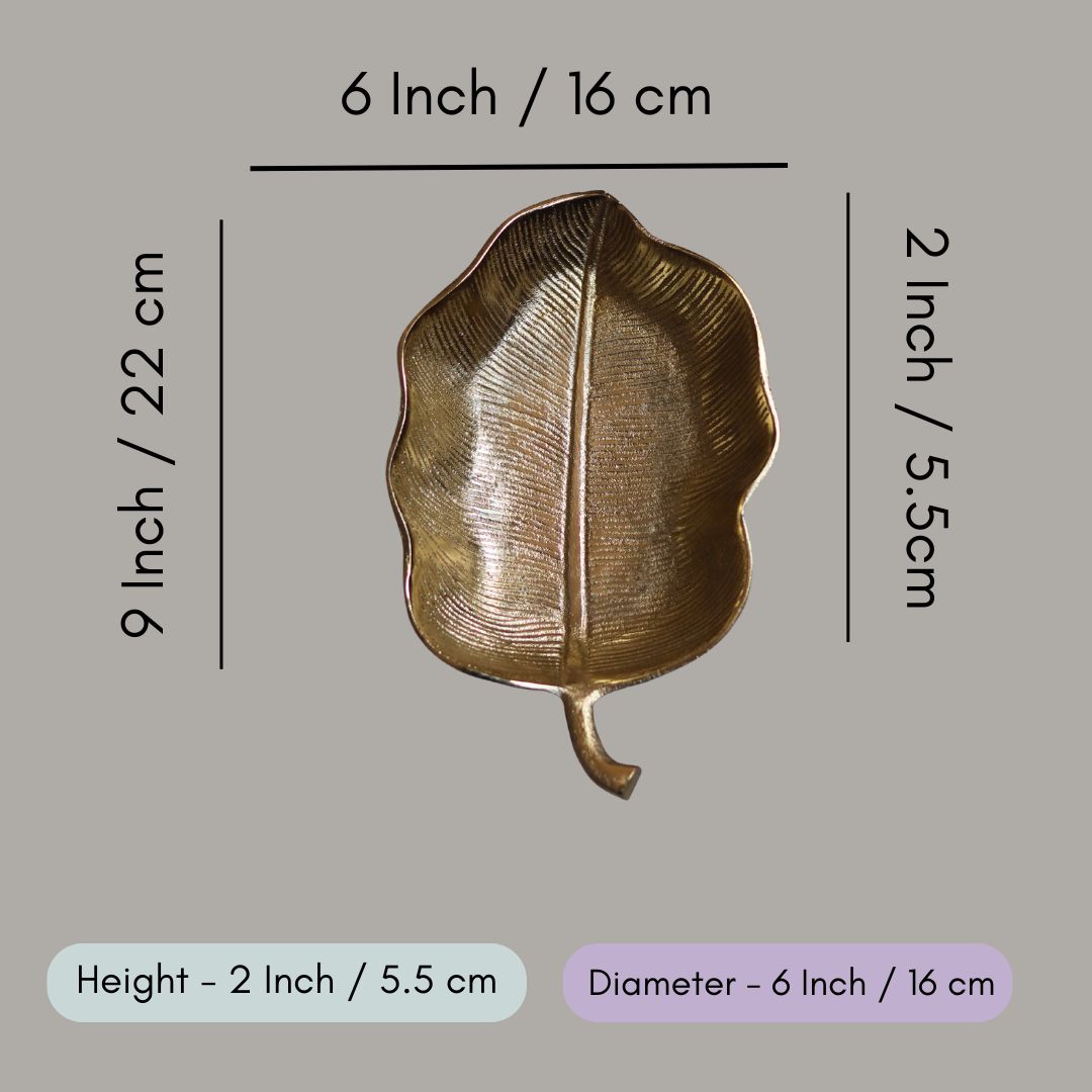 Gold-Plated Hazel Leaf Decorative Platter in a Gift Box