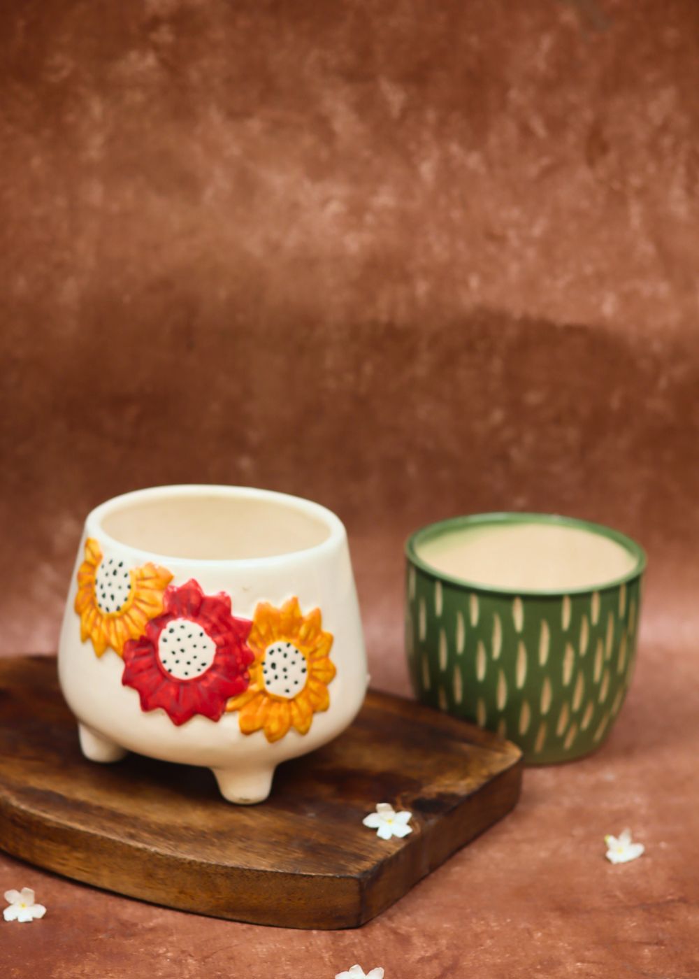 Floral Bliss & Etching Green planter made by ceramic