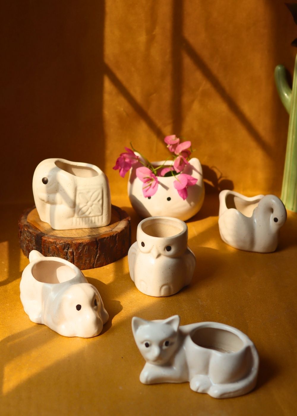Handmade Set of 6 - Tiny Paws Planters (for the price of 5)