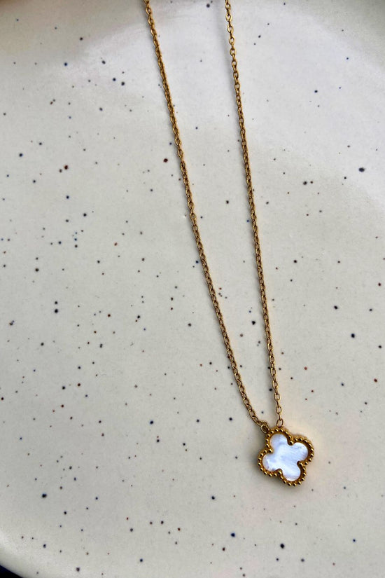 Waterproof White clover necklace