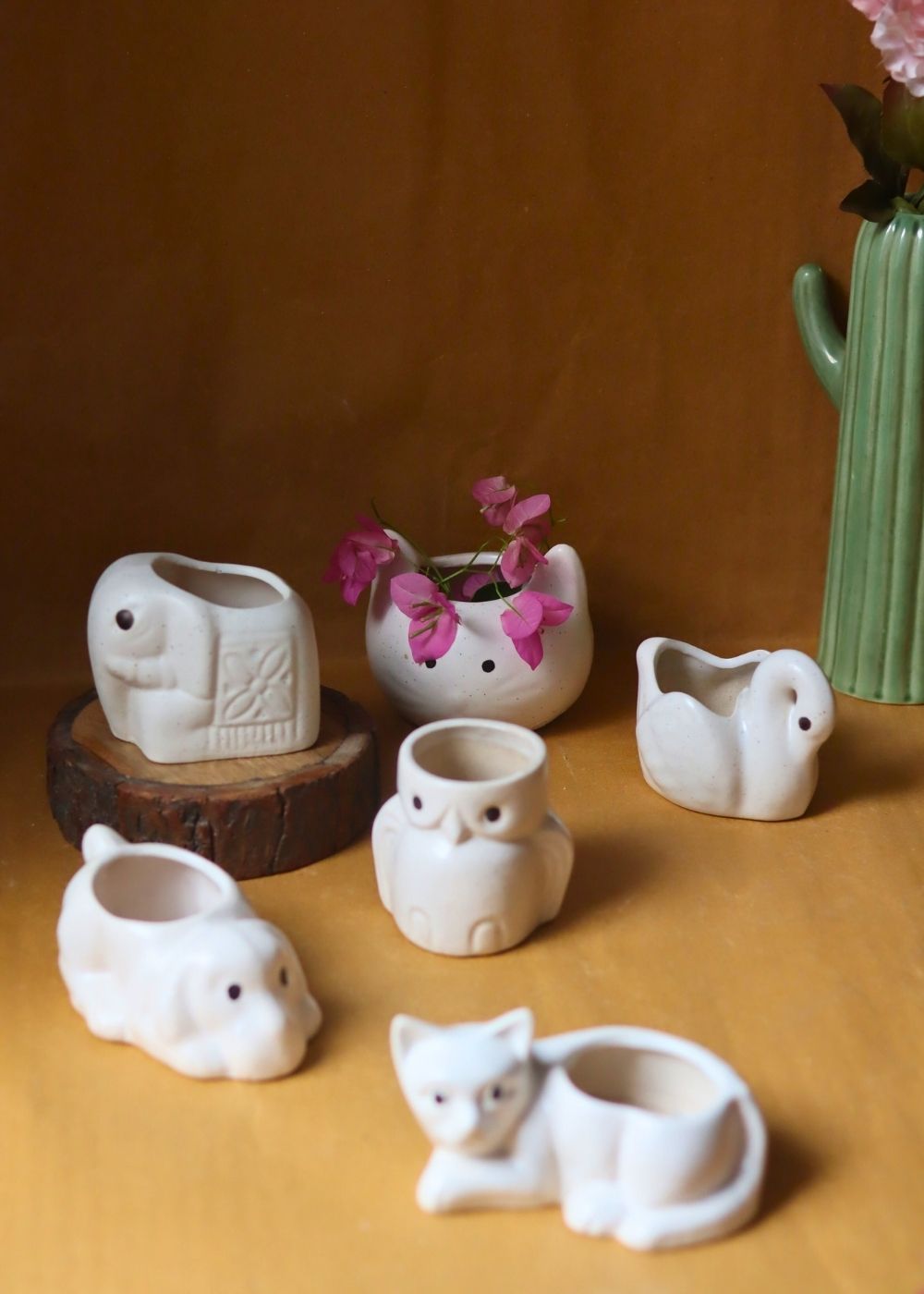 Set of 6 - Tiny Paws Planters (for the price of 5) handmade in India