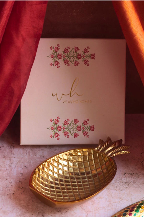 Handmade Pineapple Pristine Platter - Gold in a Gift Box
