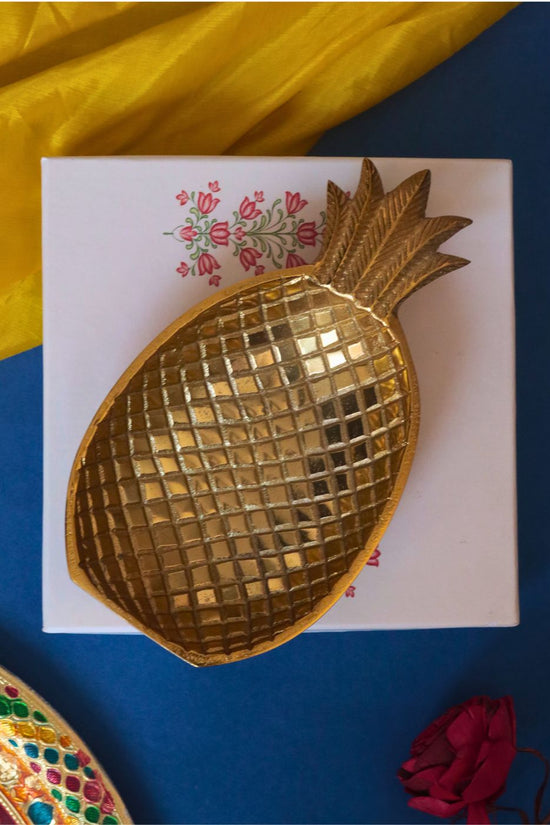 Pineapple Pristine Platter - Gold in a Gift Box with premium quality material