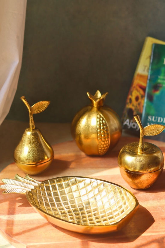 golden decor combo for your home decor